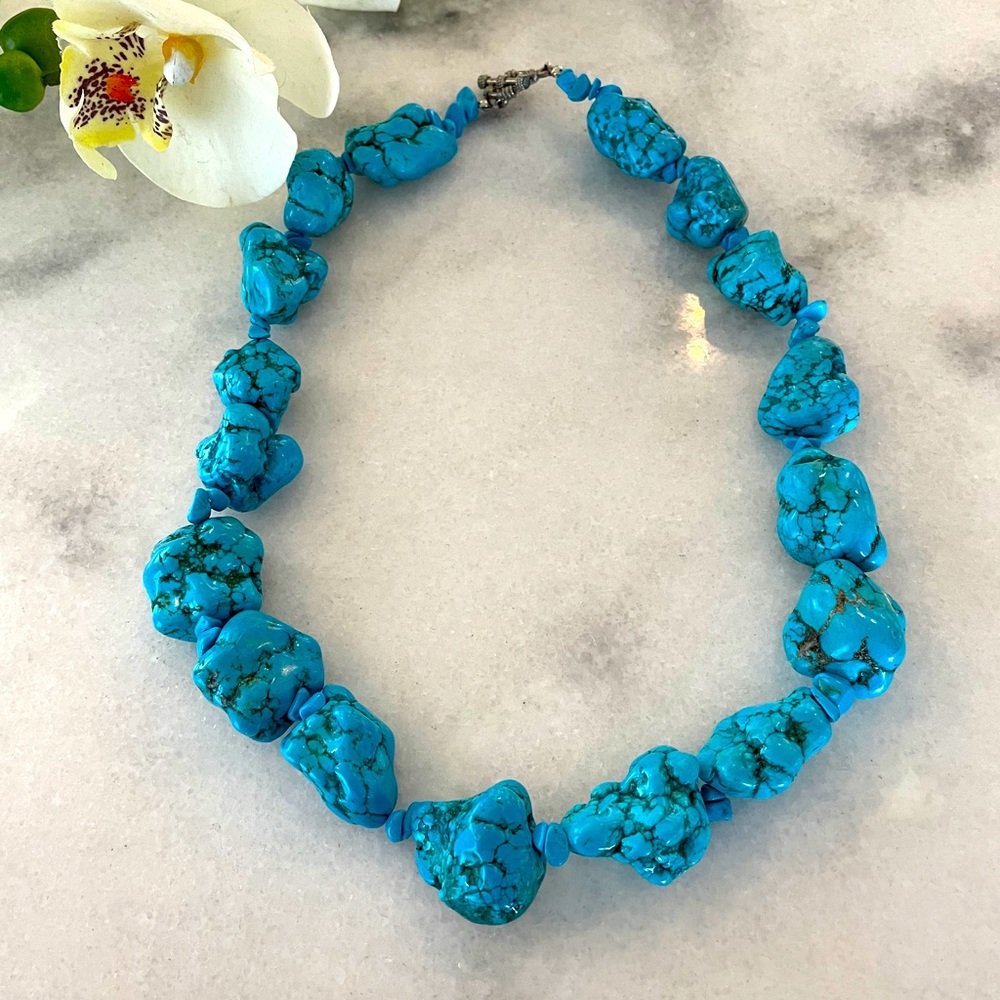 Turquoise natural stone necklace